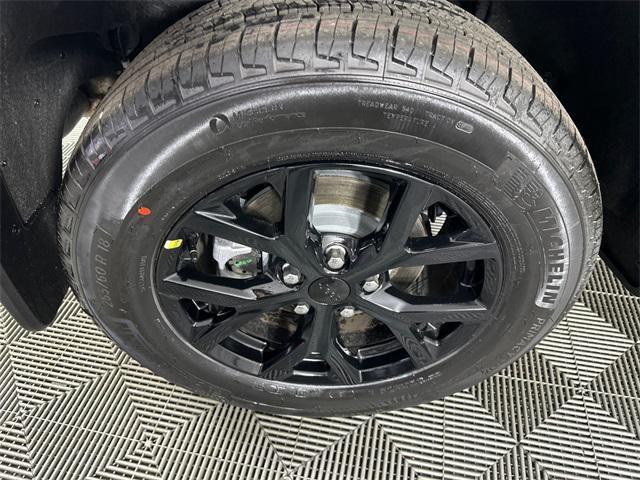 new 2026 Jeep Grand Cherokee car, priced at $48,632