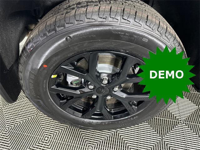 new 2026 Jeep Grand Cherokee car, priced at $48,132