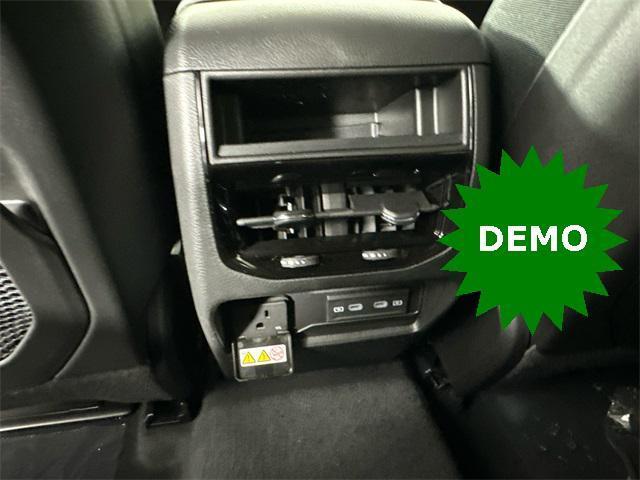 new 2026 Jeep Grand Cherokee car, priced at $48,132