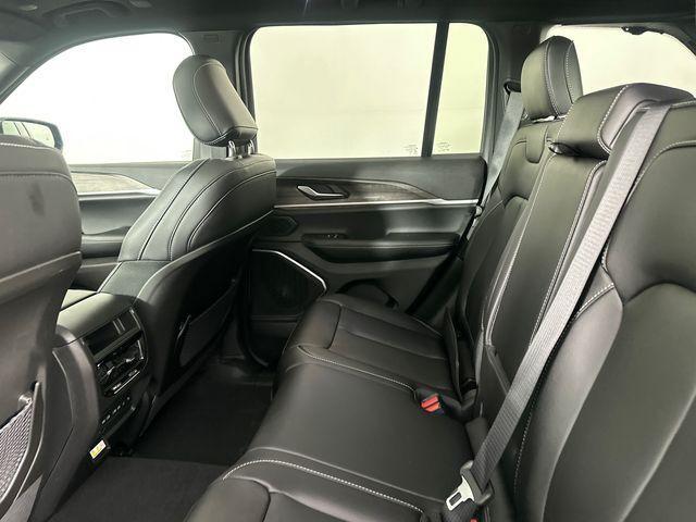 new 2026 Jeep Grand Cherokee car, priced at $49,055