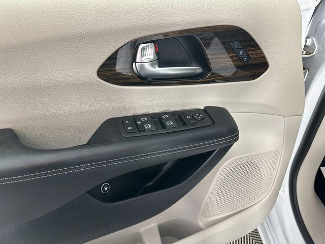 used 2023 Chrysler Pacifica Hybrid car, priced at $28,480