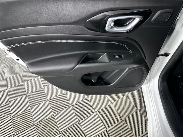 used 2022 Jeep Compass car, priced at $24,795