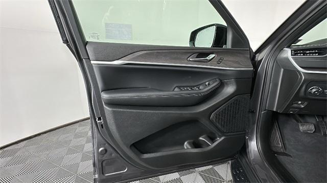 new 2025 Jeep Grand Cherokee L car, priced at $50,823