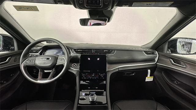 new 2025 Jeep Grand Cherokee L car, priced at $50,823