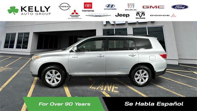 used 2011 Toyota Highlander car, priced at $6,995