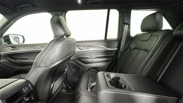 new 2025 Jeep Grand Cherokee car, priced at $46,111