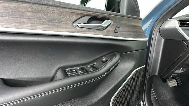 new 2026 Jeep Grand Cherokee L car, priced at $47,946