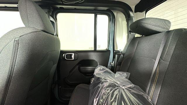 new 2026 Jeep Gladiator car, priced at $49,442