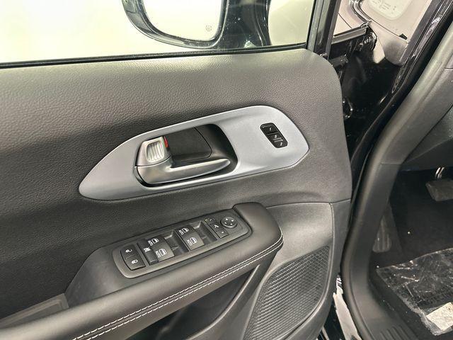 new 2026 Chrysler Pacifica car, priced at $53,460