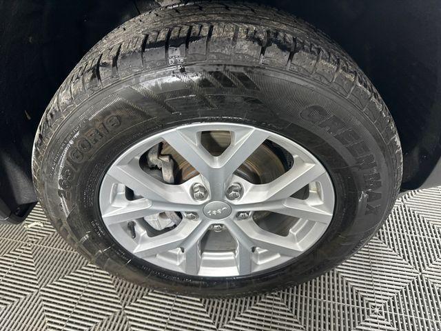 used 2023 Jeep Grand Cherokee car, priced at $30,946