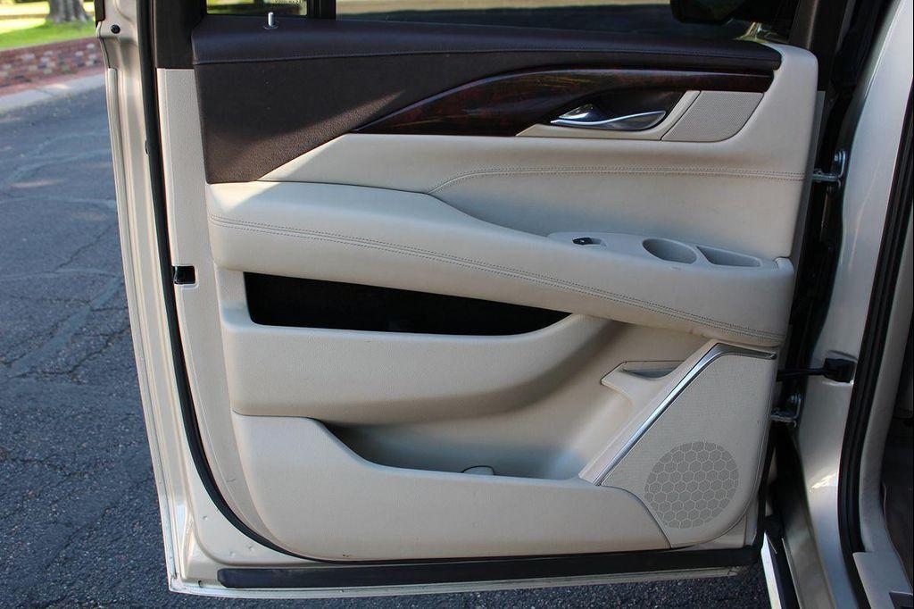 used 2015 Cadillac Escalade ESV car, priced at $21,995