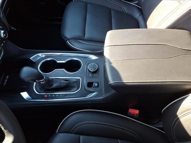 used 2023 Chevrolet Traverse car, priced at $38,900