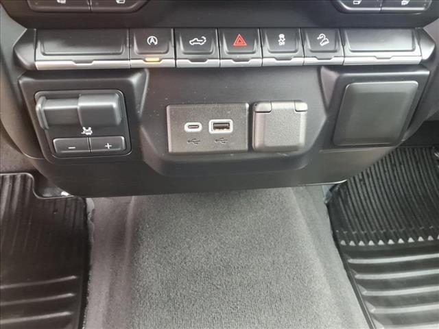 used 2021 Chevrolet Silverado 1500 car, priced at $42,900