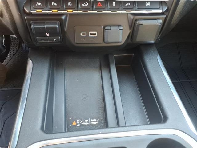 used 2022 Chevrolet Silverado 1500 car, priced at $38,242