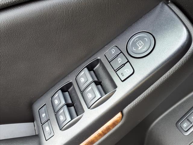 used 2018 Chevrolet Suburban car, priced at $25,900