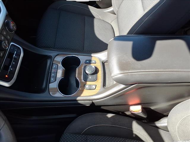 used 2022 GMC Acadia car, priced at $25,900