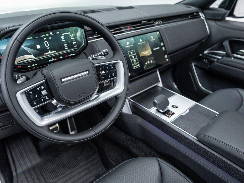 new 2025 Land Rover Range Rover car