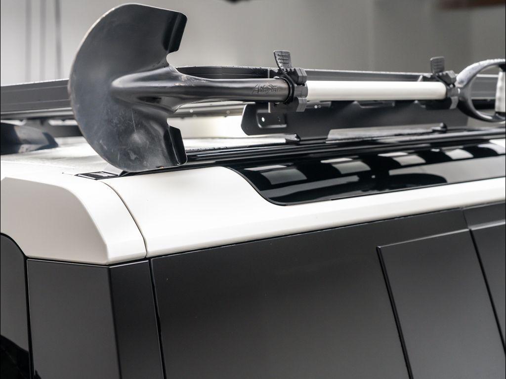 new 2024 Land Rover Defender car