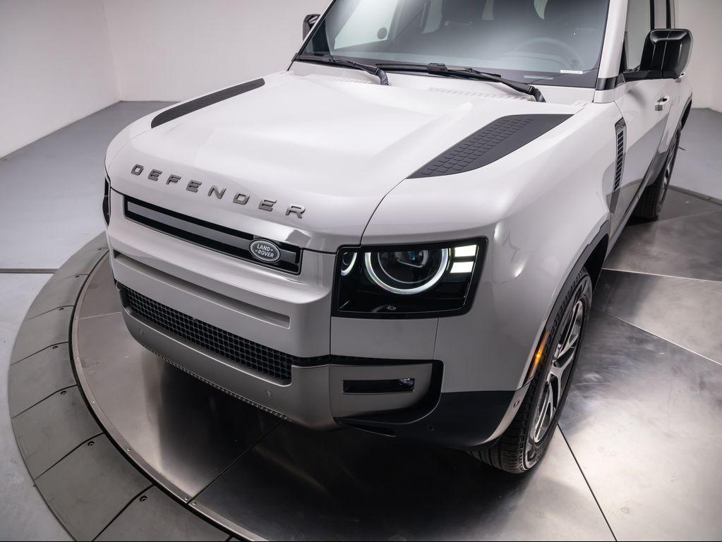 new 2026 Land Rover Defender car