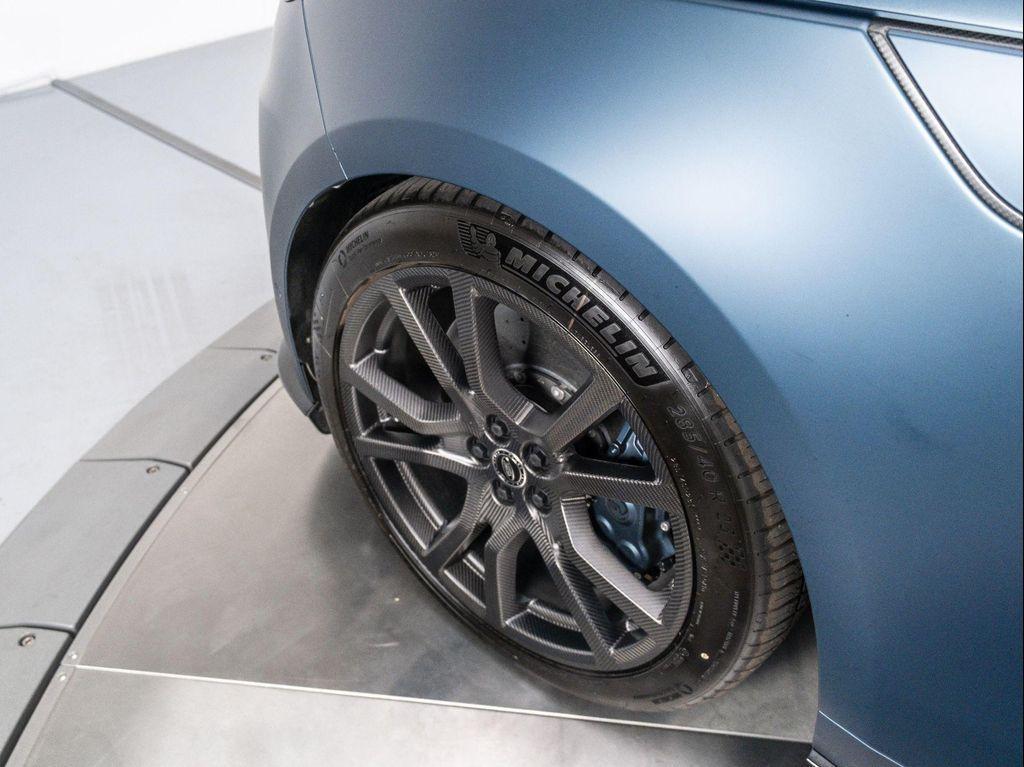 new 2025 Land Rover Range Rover Sport car