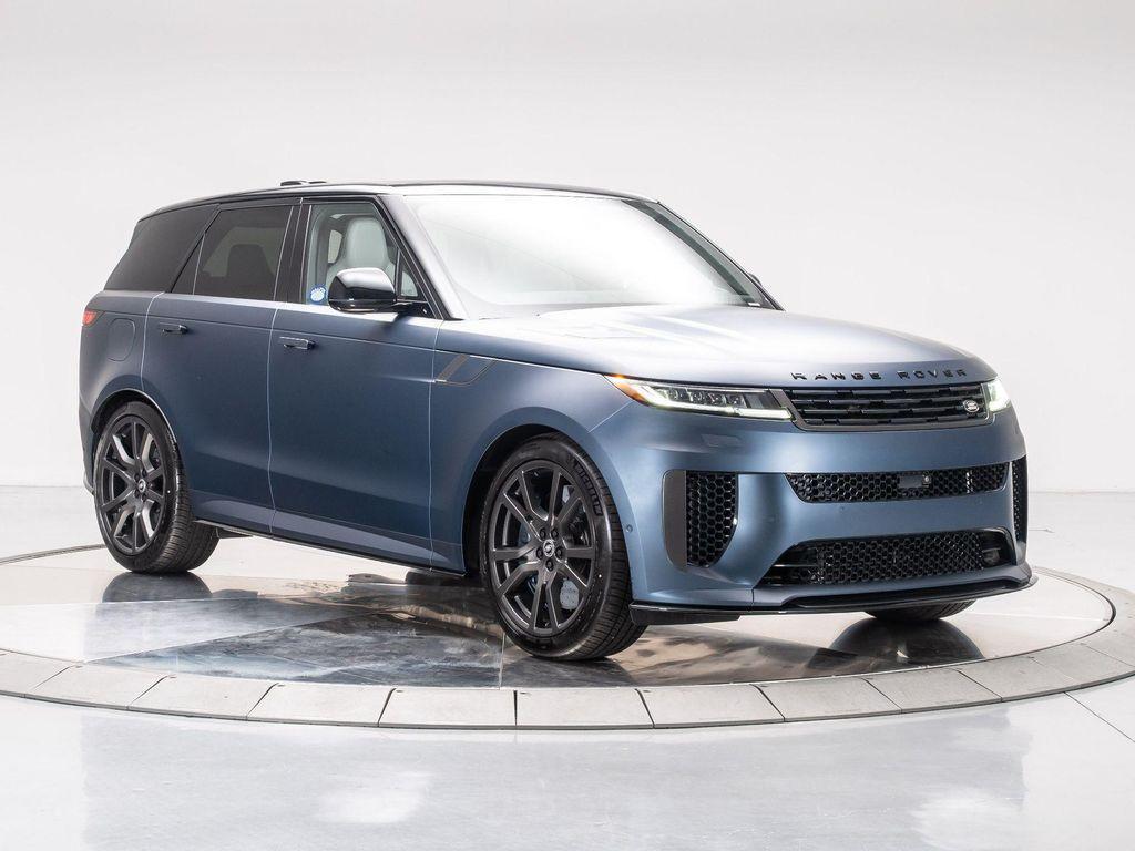 new 2025 Land Rover Range Rover Sport car