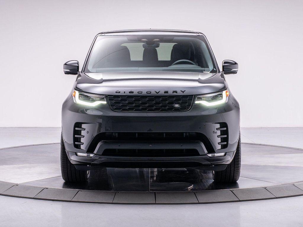 new 2025 Land Rover Discovery car, priced at $76,718