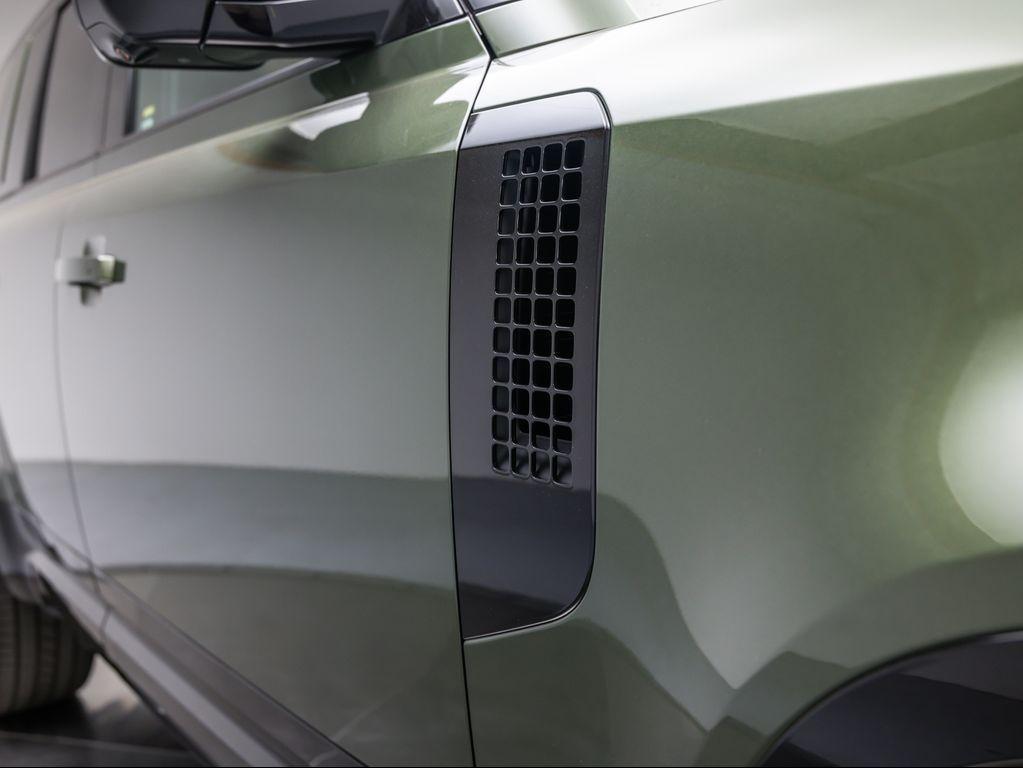 new 2026 Land Rover Defender car