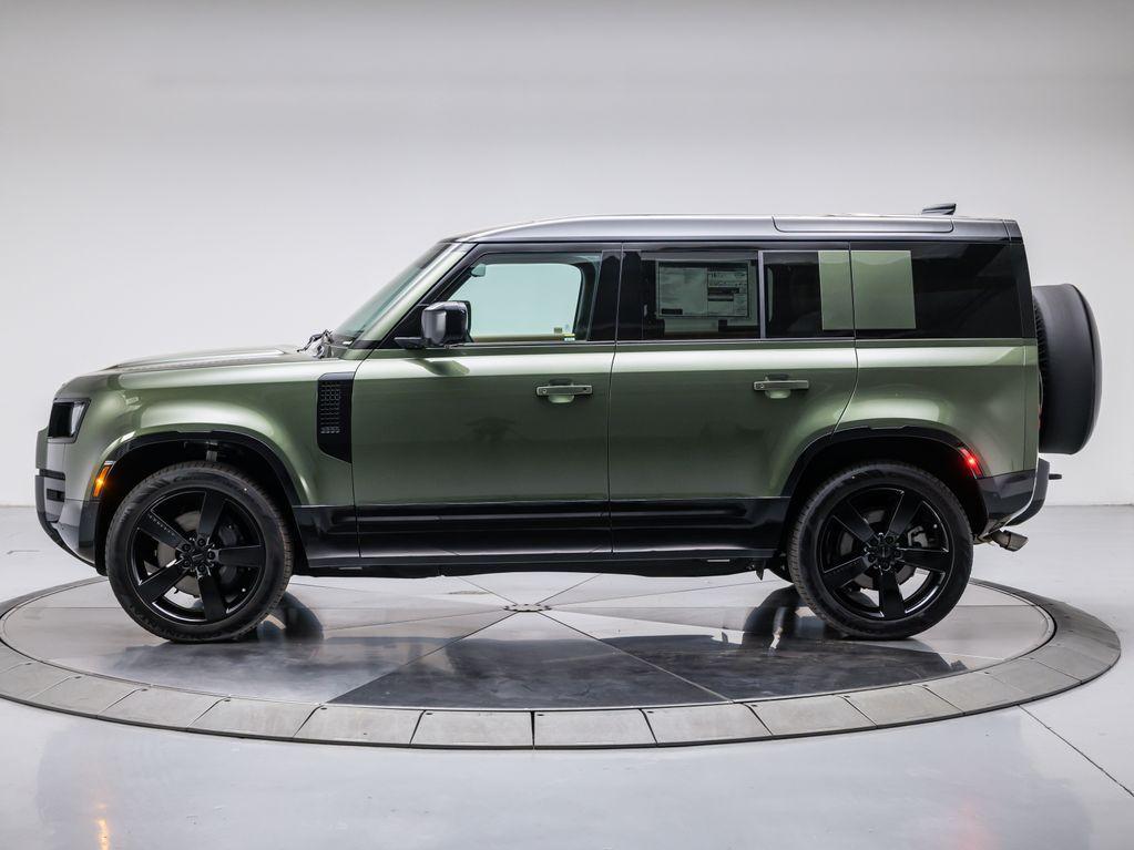 new 2026 Land Rover Defender car