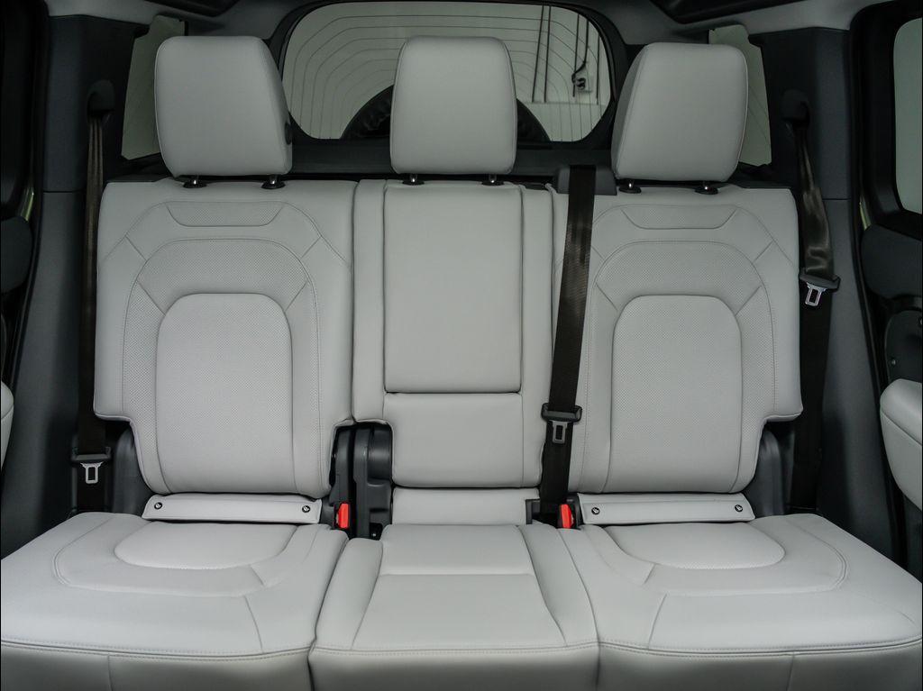 new 2026 Land Rover Defender car