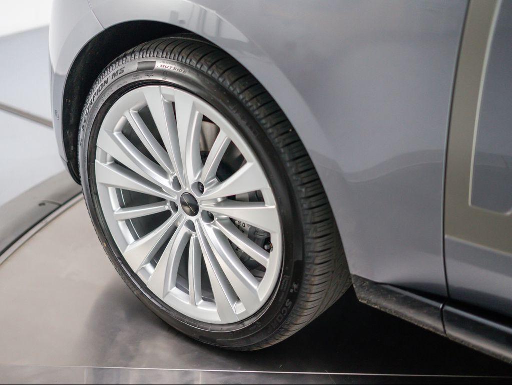 new 2026 Land Rover Range Rover car