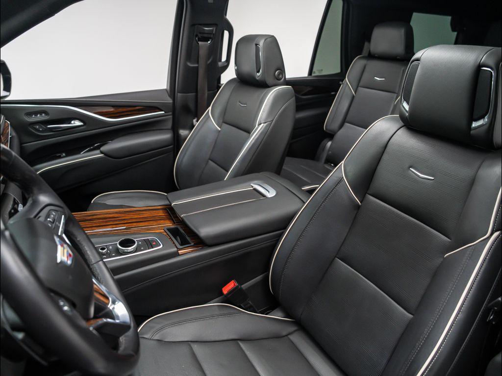 used 2022 Cadillac Escalade car, priced at $61,999