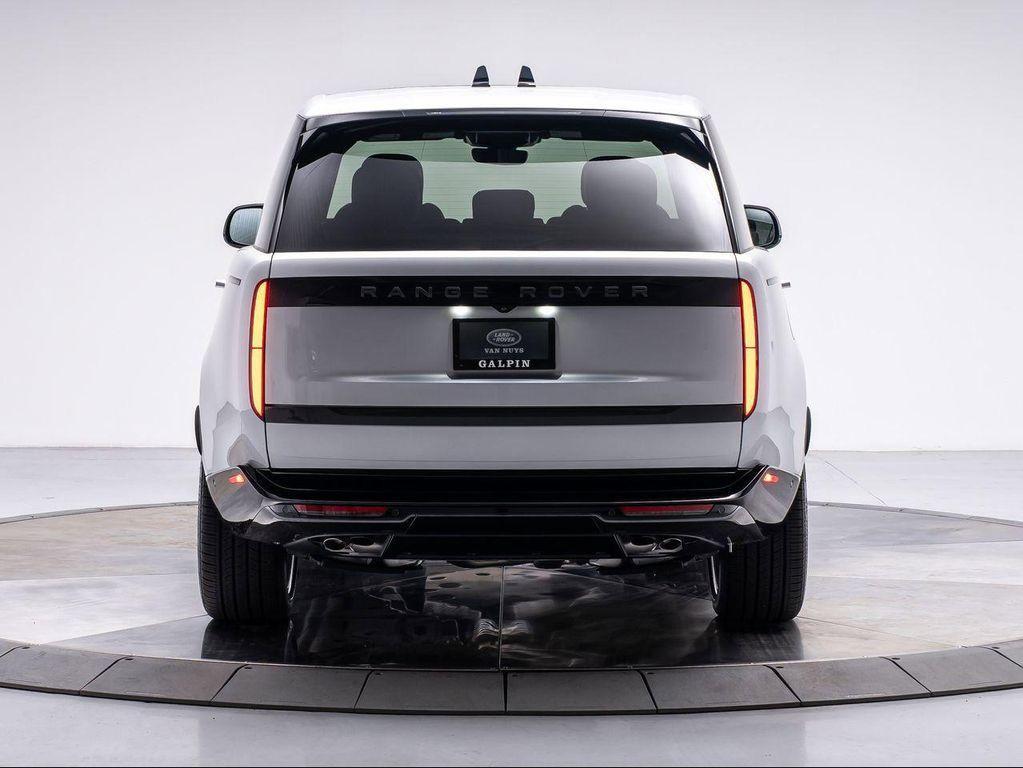 new 2025 Land Rover Range Rover car