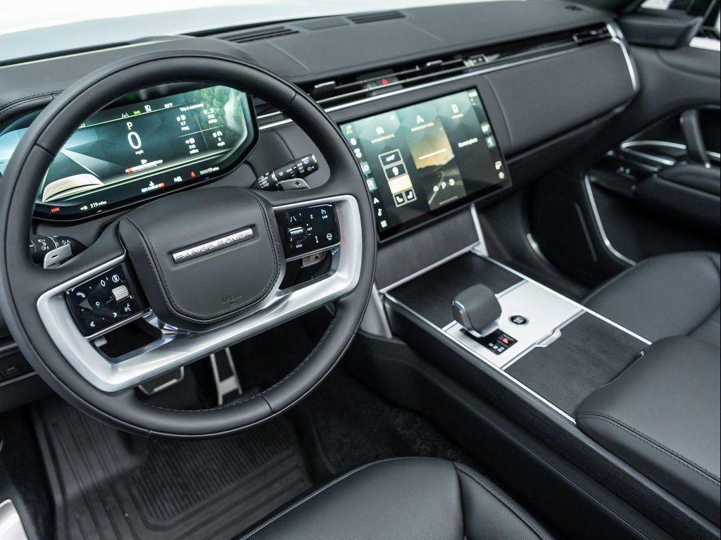 new 2025 Land Rover Range Rover car