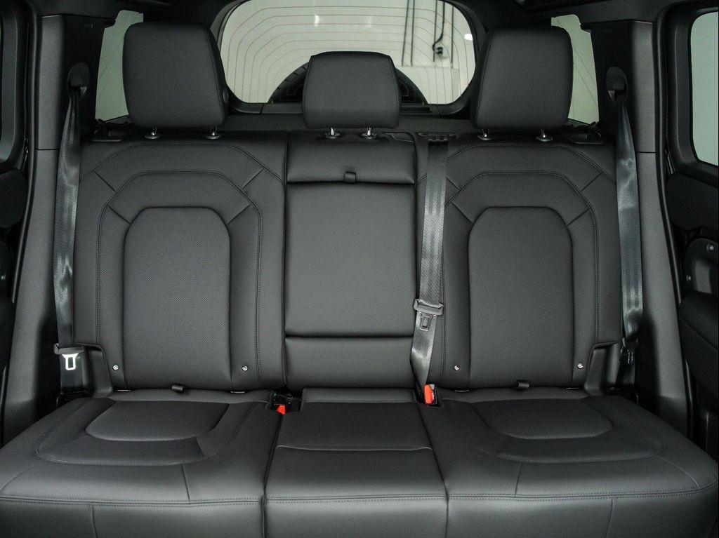 new 2026 Land Rover Defender car