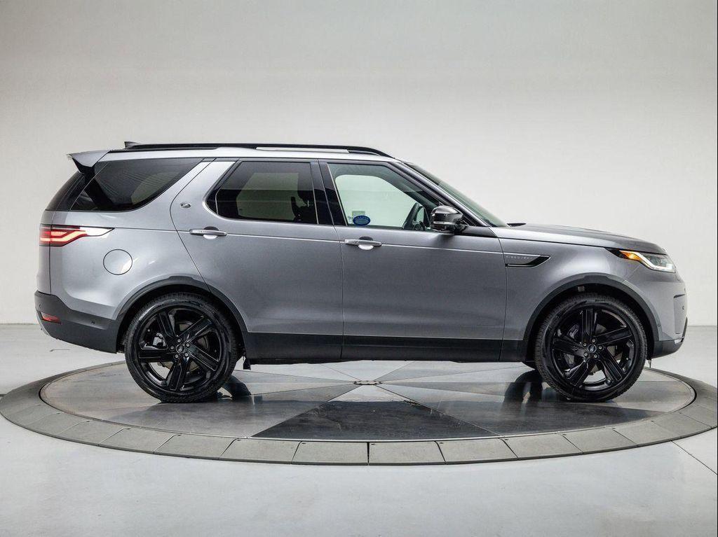 new 2025 Land Rover Discovery car, priced at $70,193