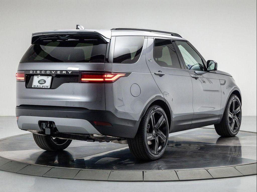 new 2025 Land Rover Discovery car, priced at $70,193