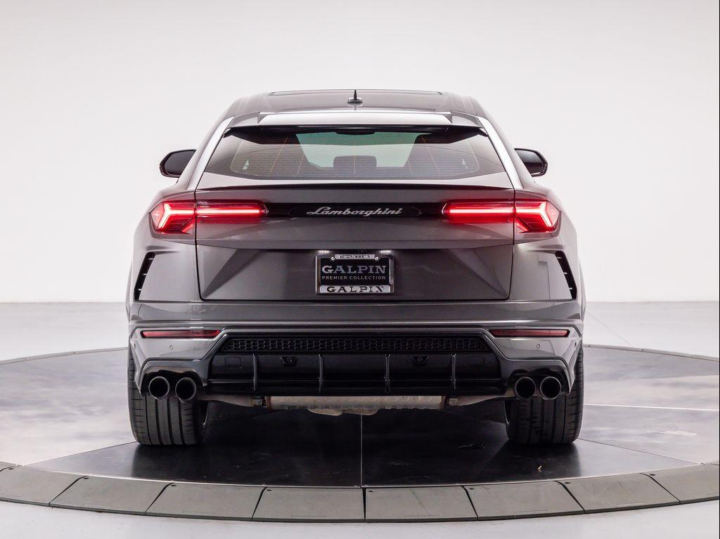 used 2021 Lamborghini Urus car, priced at $183,900