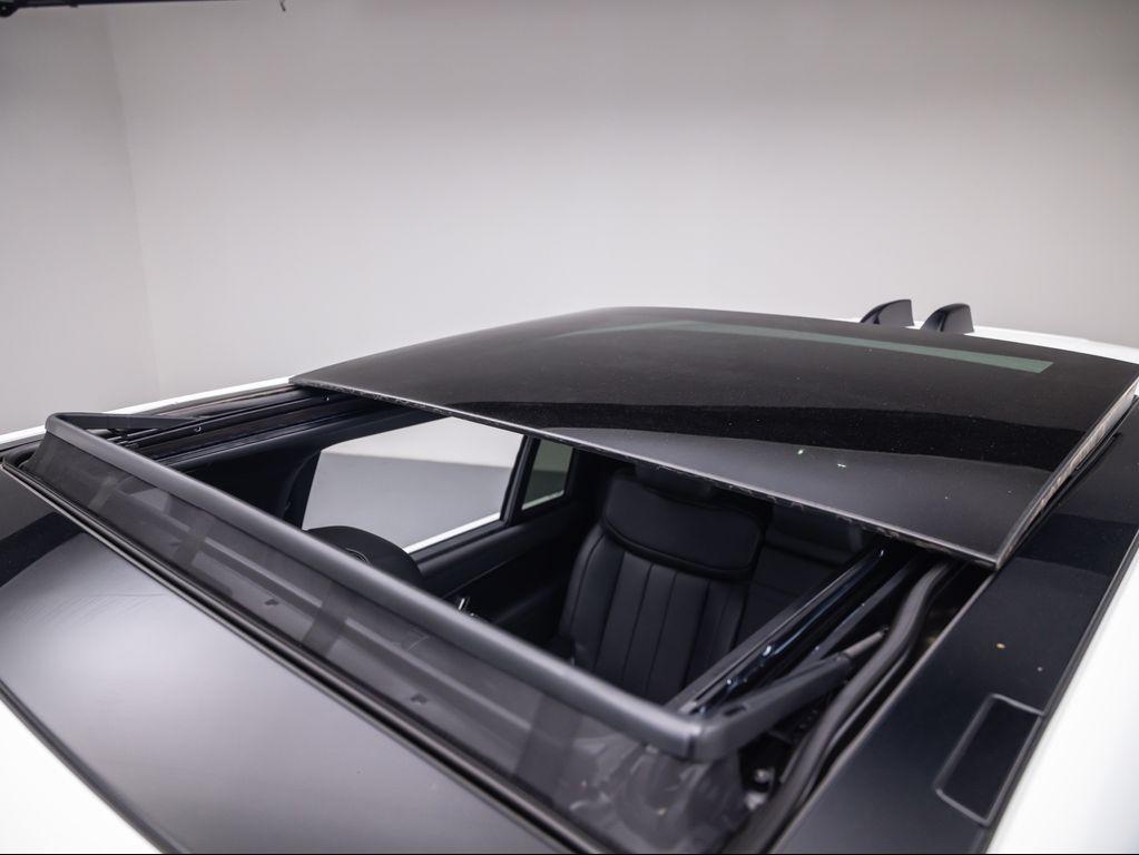 new 2025 Land Rover Range Rover car