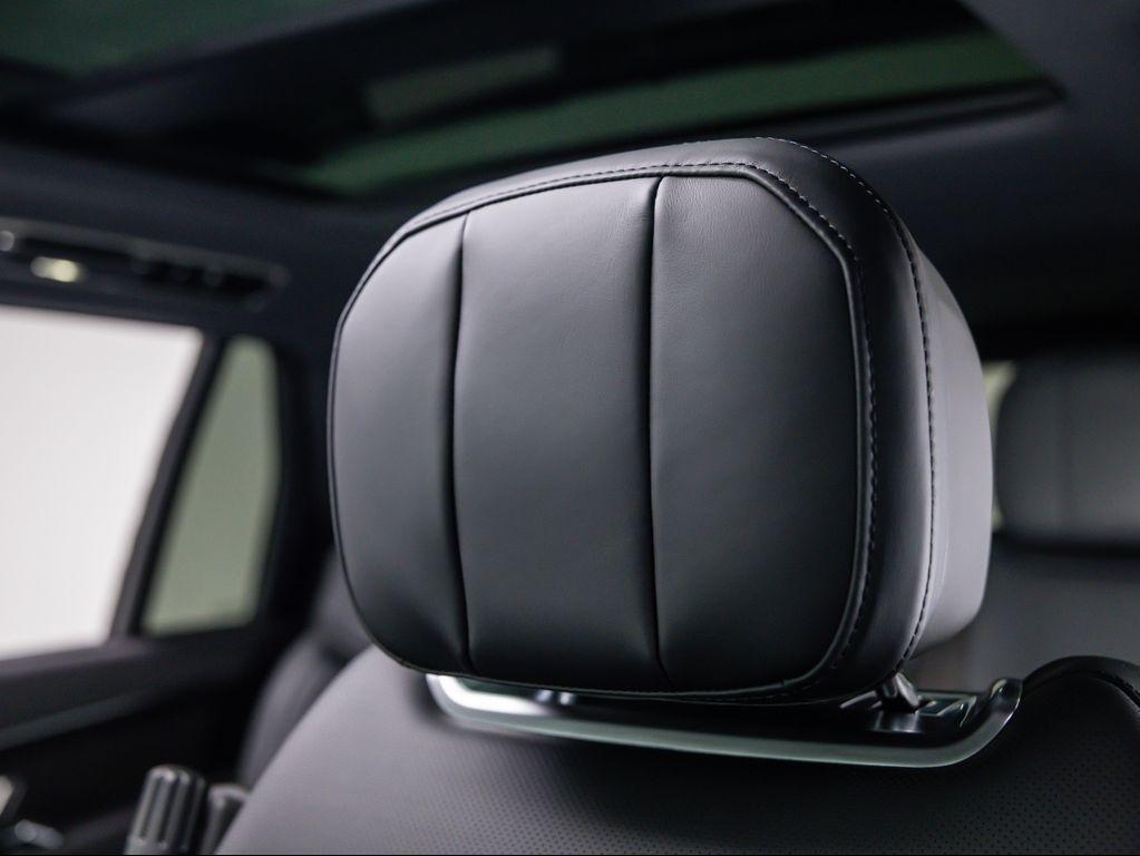 new 2025 Land Rover Range Rover car