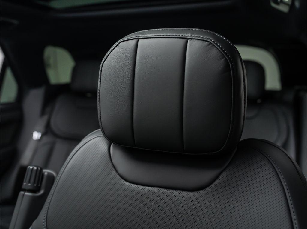 new 2026 Land Rover Range Rover Sport car