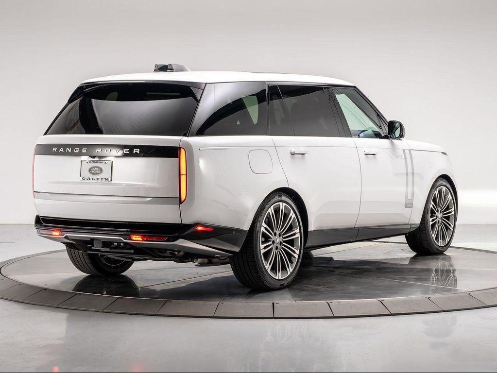 new 2025 Land Rover Range Rover car
