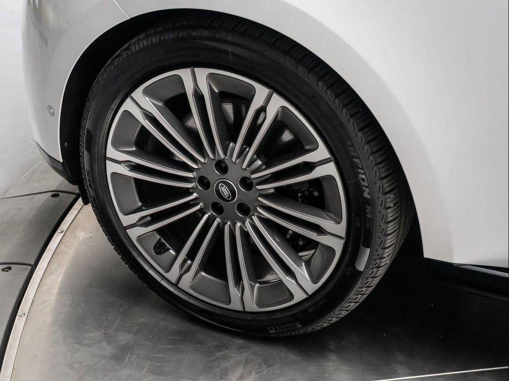 new 2025 Land Rover Range Rover car