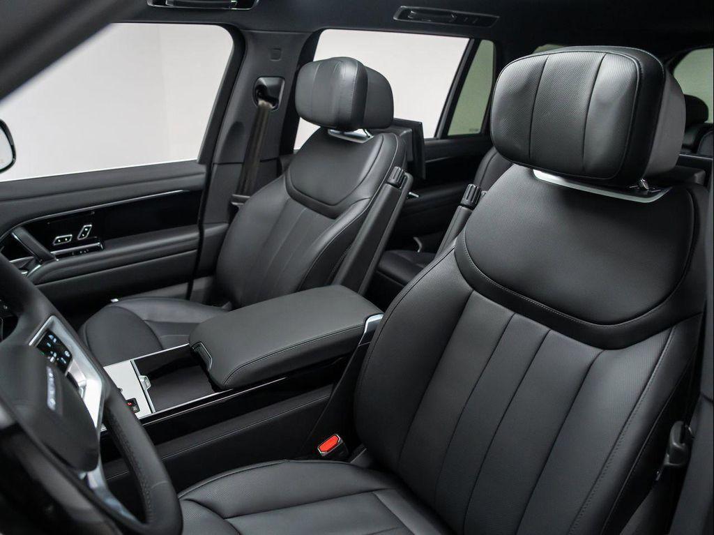new 2025 Land Rover Range Rover car