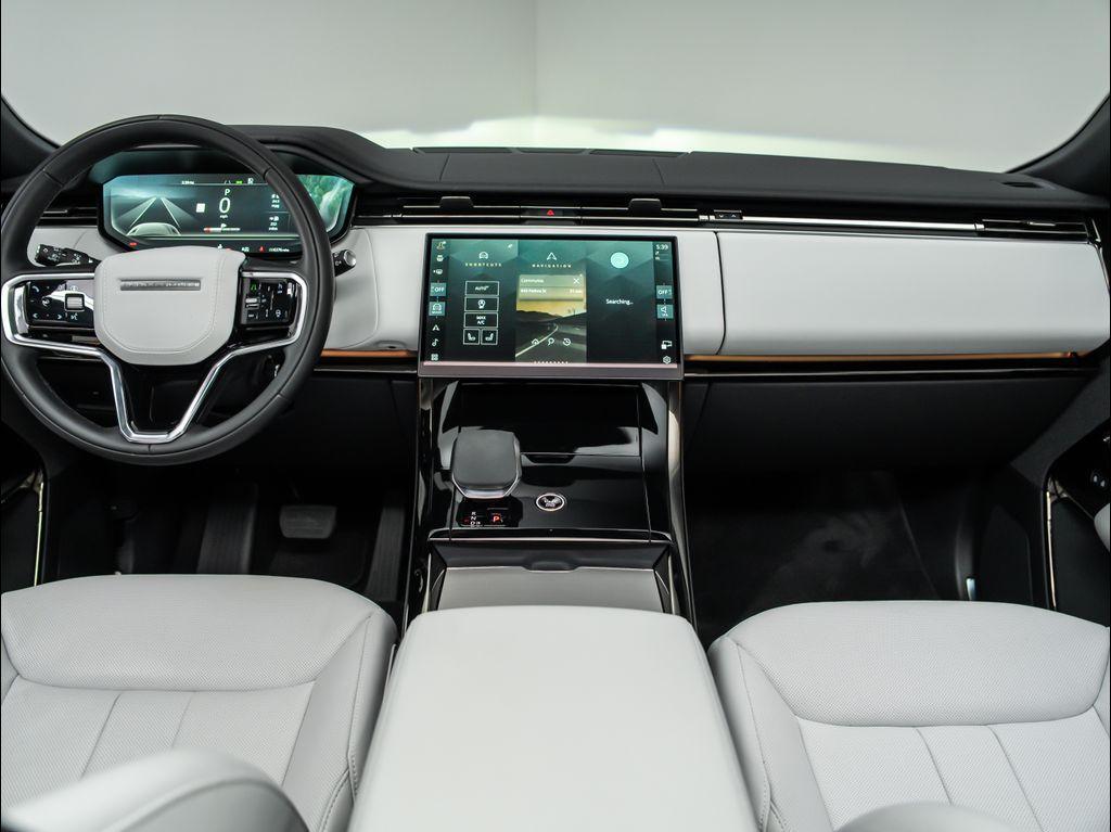 new 2025 Land Rover Range Rover Sport car