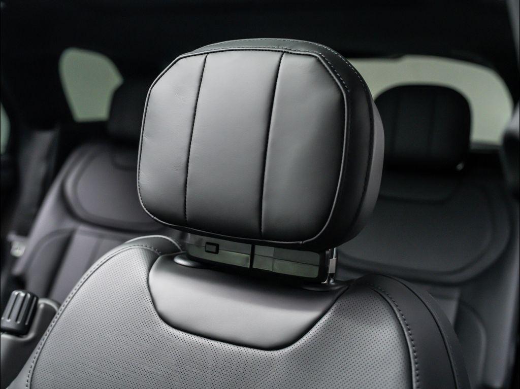 new 2026 Land Rover Range Rover Sport car, priced at $113,559