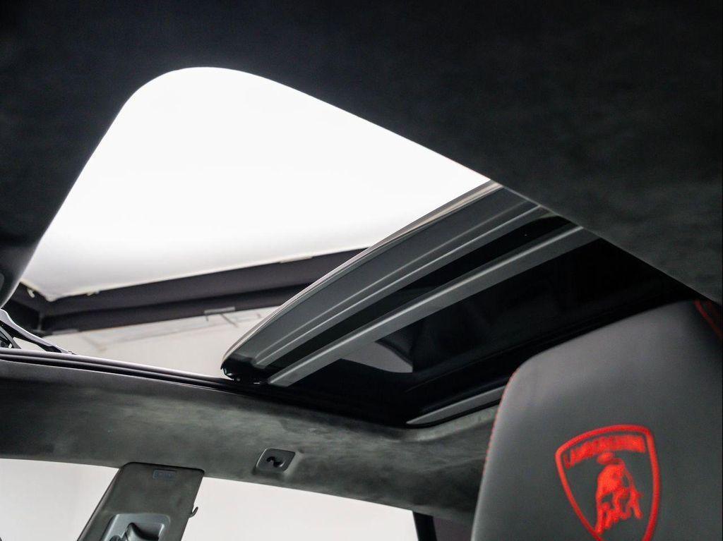 used 2019 Lamborghini Urus car, priced at $165,950