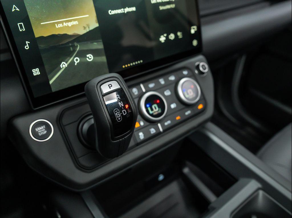 new 2026 Land Rover Defender car