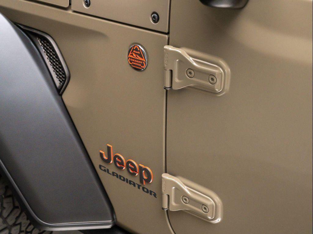 used 2020 Jeep Gladiator car, priced at $32,740