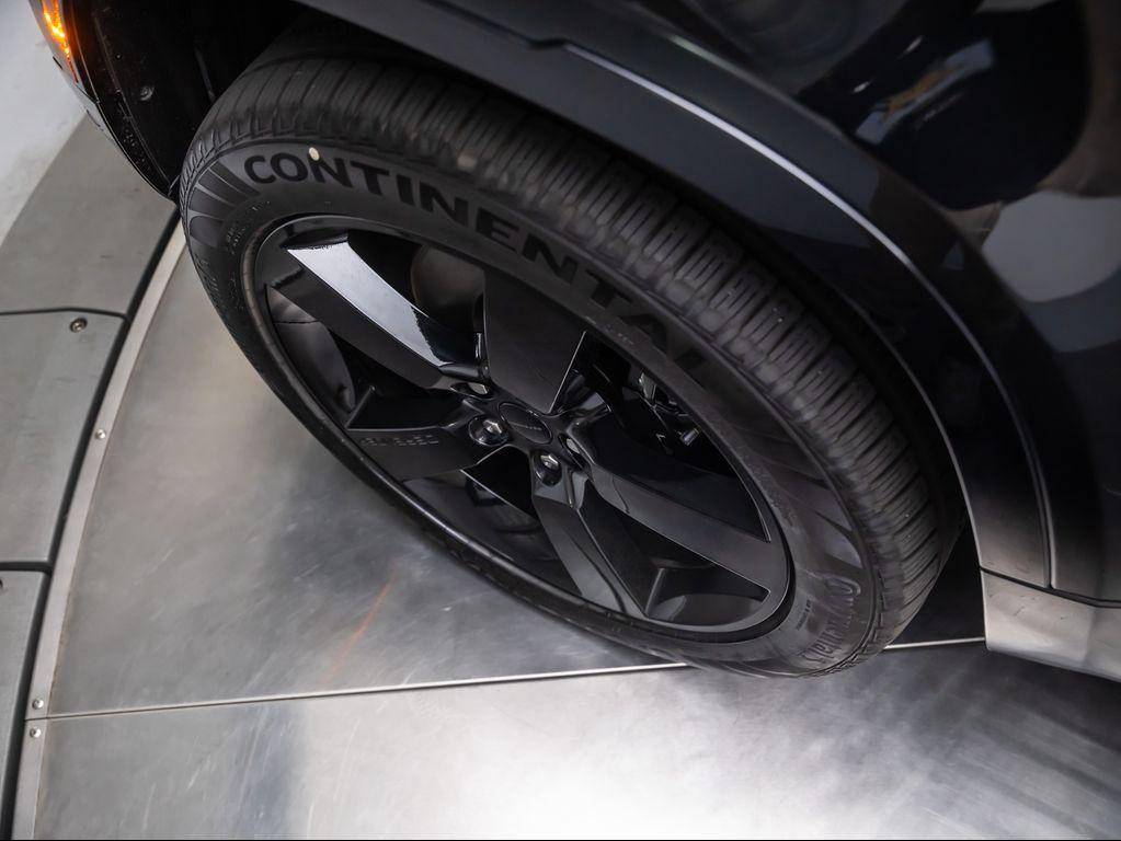 new 2026 Land Rover Defender car