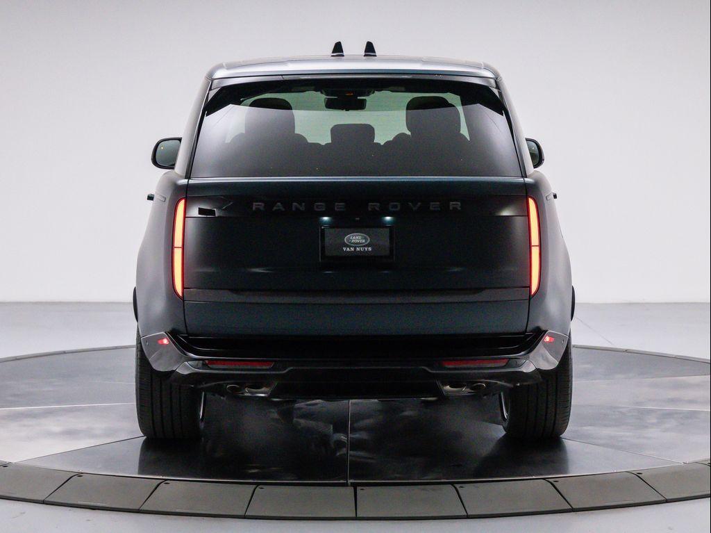 new 2025 Land Rover Range Rover car